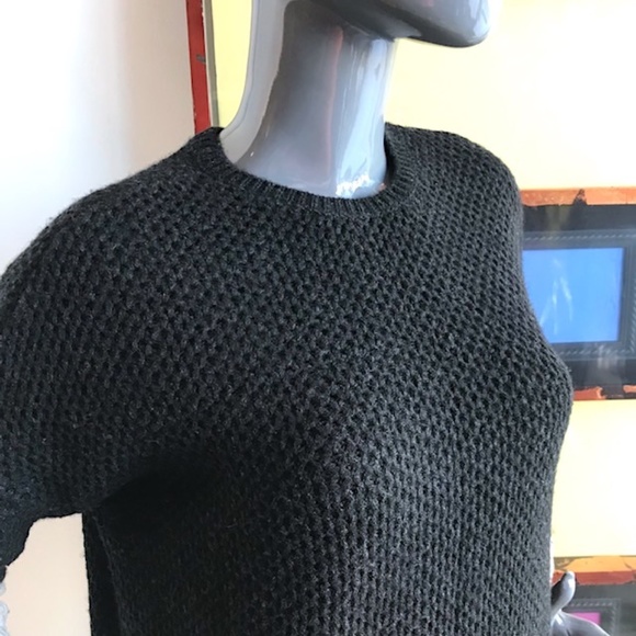 VINCE Wool/Yak Blend Honeycomb Stitch Pullover NWOT/ sz: XS - Picture 3 of 11